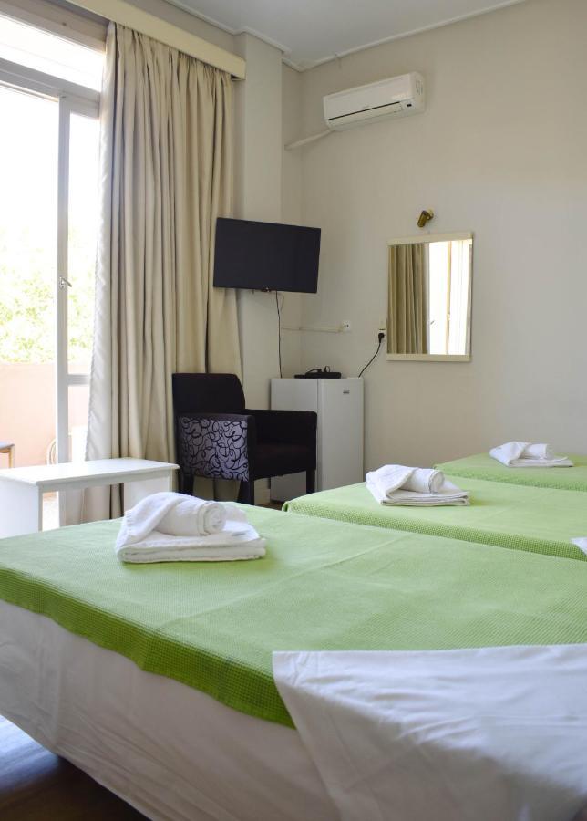 City Center Hotel Каламата Екстериор снимка