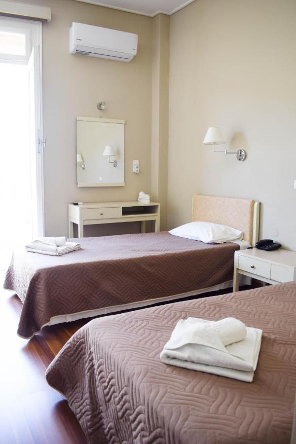 City Center Hotel Каламата Екстериор снимка