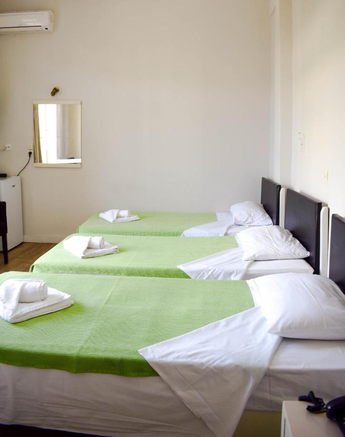 City Center Hotel Каламата Екстериор снимка