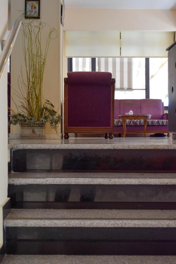City Center Hotel Каламата Екстериор снимка